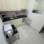 An Der 1 Reihe Vom Apartment *