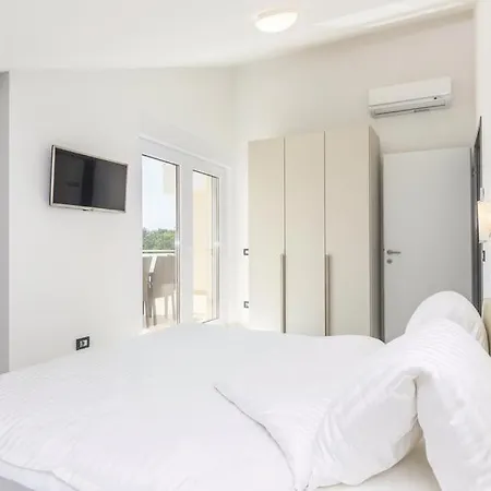 An Der 1 Reihe Vom Apartment *