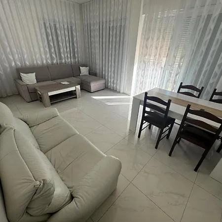 Apartment An Der 1 Reihe Vom Funtana