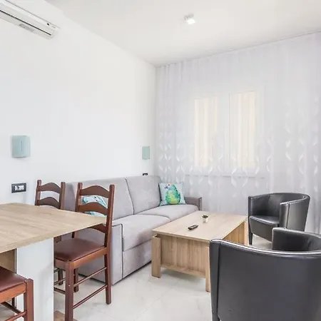 An Der 1 Reihe Vom Apartment *