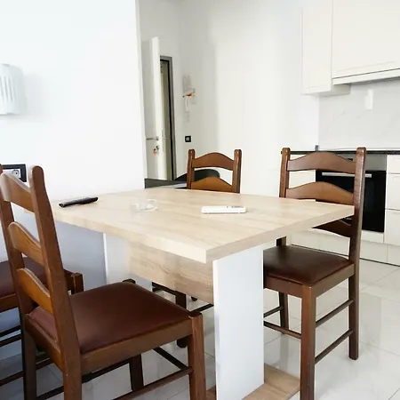 An Der 1 Reihe Vom Apartment